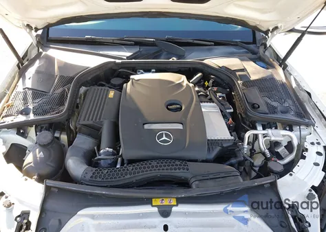 2017 Mercedes-Benz C 300 Sport из США, поврежденный, VIN 55SWF4JB9HU193938